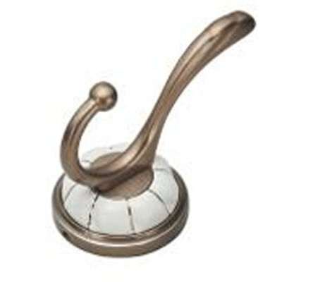 Hooks Included Contemporary Fashion Accessories Offering Freestanding Mount Type Enhancing Store Layouts and Product Visibility