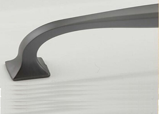 ハードウェア引きのハンドルの黒い流行様式の優雅な展望を予約した